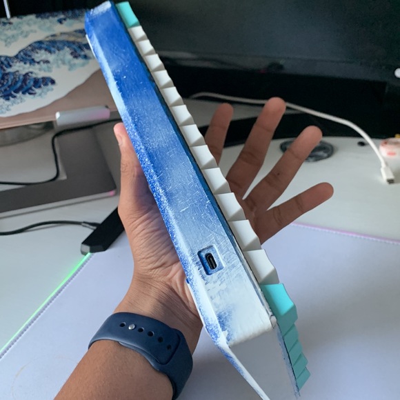 FULLY CUSTOM KEYBOARD - Picture 3 of 3